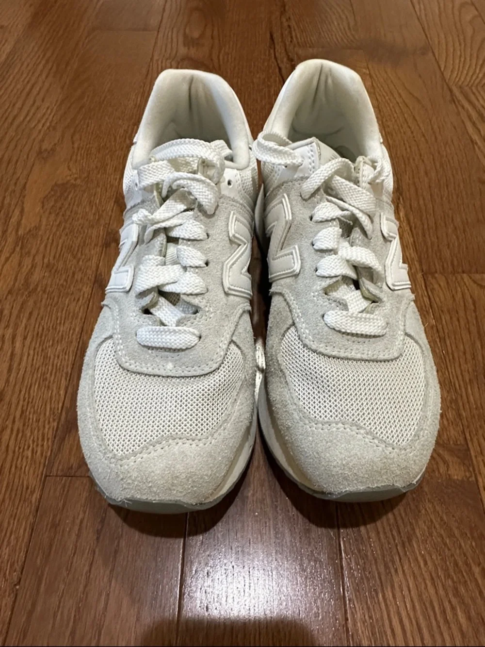 New Balance 574+ Women’s White Sneakers- Size 9 - Picture 2 of 5